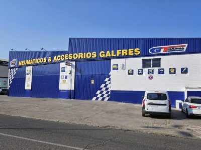 FACHADA_CENTERS_AUTO_NEUMATICOS_GALFRES_2